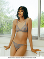 Helen bra